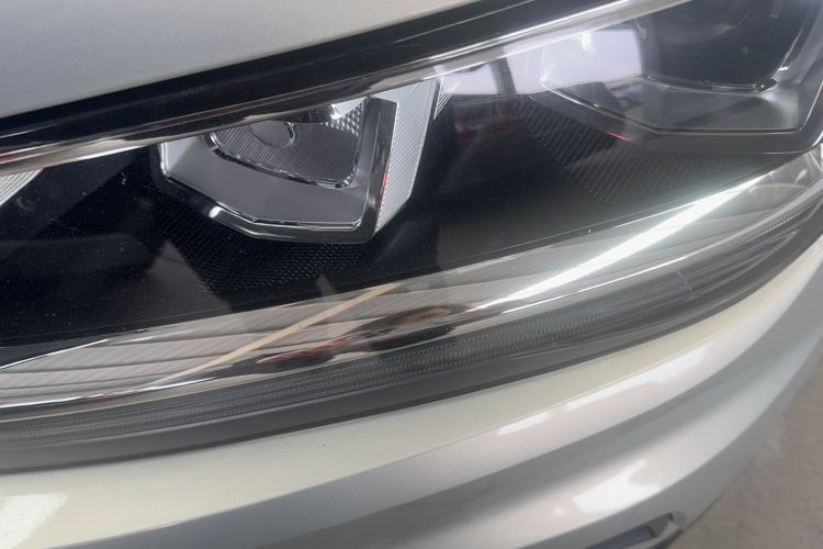 Used Ford Mondeo 2013 2.0L GTDi 200 Luxury Model Left Front Headlight