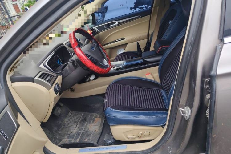 Used Ford Mondeo 2013 2.0L GTDi 200 Fashion Edition Left Front Seat