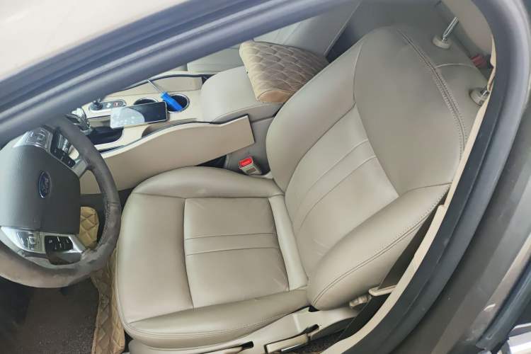 Used Ford Mondeo 2013 2.3L Fashion Edition Left Front Seat