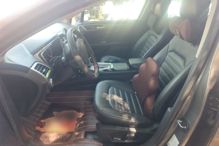 Used Ford Mondeo 2013 2.0L GTDi 200 Fashion Edition Left Front Seat