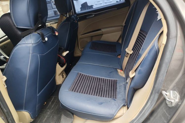 Used Ford Mondeo 2013 2.0L GTDi 200 Fashion Edition Left Rear Seat