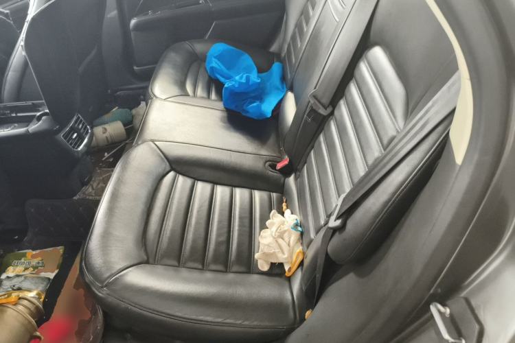 Used Ford Mondeo 2013 2.0L GTDi 200 Luxury Model Left Rear Seat