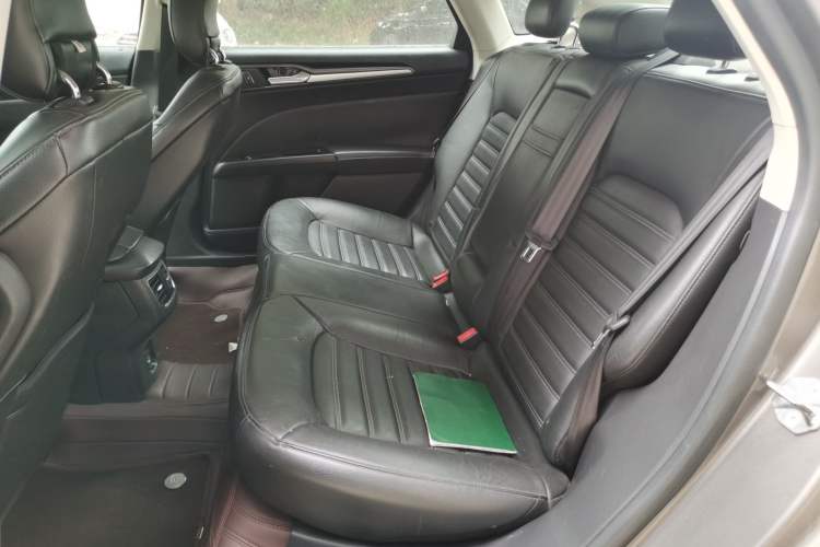Used Ford Mondeo 2013 1.5L GTDi180 Fashion Edition Left Rear Seat