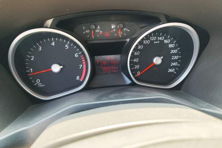 Used Ford Mondeo 2013 2.3L Fashion Edition Odometer Close Up