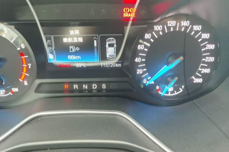 Used Ford Mondeo 2013 2.0L GTDi 200 Fashion Edition Odometer Close Up
