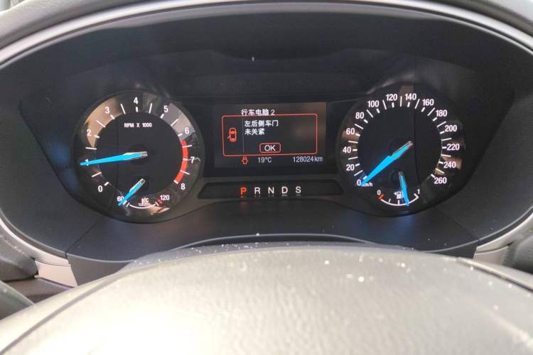 Used Ford Mondeo 2013 1.5L GTDi180 Fashion Edition Odometer Close Up