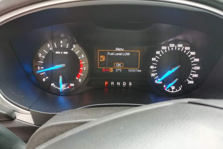 Used Ford Mondeo 2013 1.5L GTDi180 Fashion Edition Odometer Close Up
