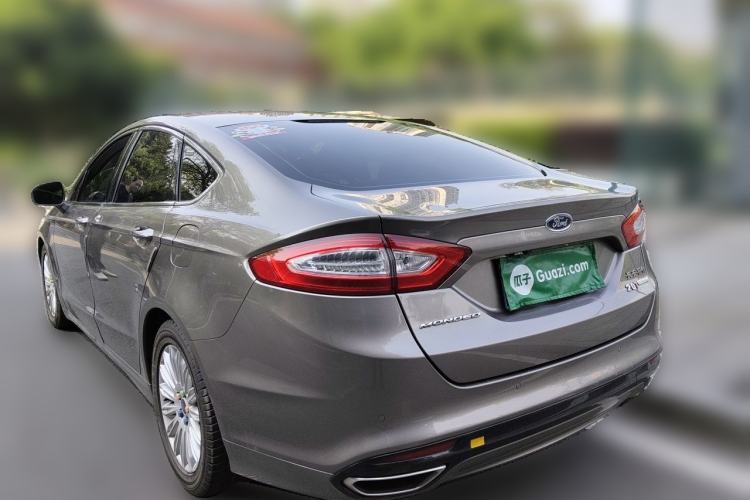 Used Ford Mondeo 2013 2.0L GTDi 200 Fashion Edition Rear Left 45 Deg