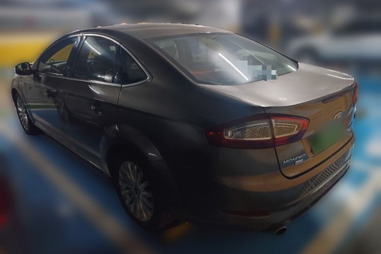 Used Ford Mondeo 2013 2.3L Luxury Model Rear Left 45 Deg