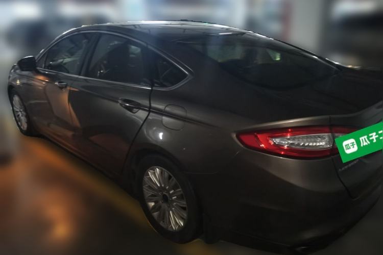 Used Ford Mondeo 2013 2.0L GTDi 200 Fashion Edition Rear Left 45 Deg
