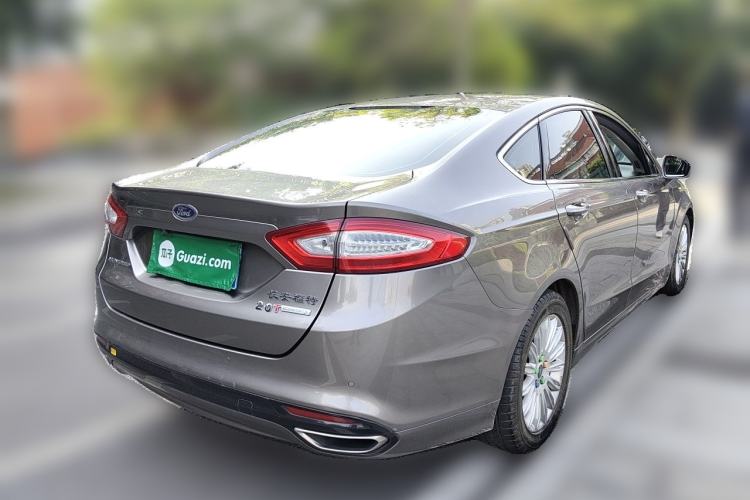 Used Ford Mondeo 2013 2.0L GTDi 200 Fashion Edition Rear Right 45 Deg