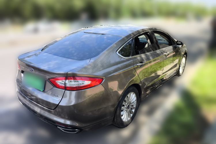 Used Ford Mondeo 2013 2.0L GTDi 200 Fashion Edition Rear Right 45 Deg