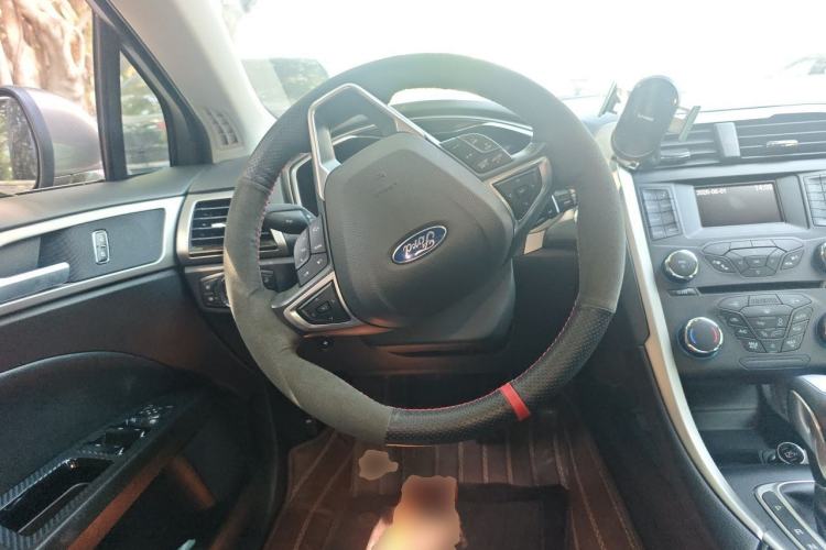 Used Ford Mondeo 2013 2.0L GTDi 200 Fashion Edition Steering Wheel