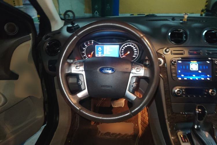 Used Ford Mondeo 2013 2.3L Luxury Model Steering Wheel