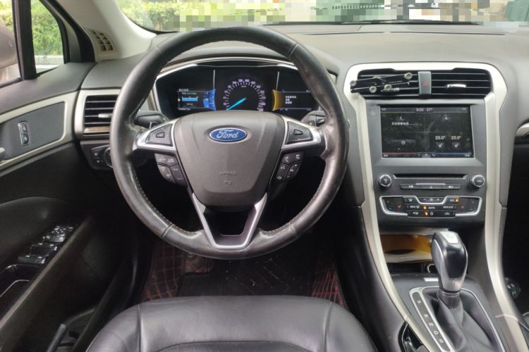 Used Ford Mondeo 2013 2.0L GTDi 200 Luxury Model Steering Wheel