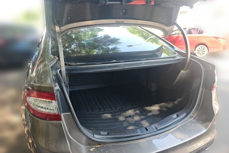 Used Ford Mondeo 2013 2.0L GTDi 200 Fashion Edition Trunk