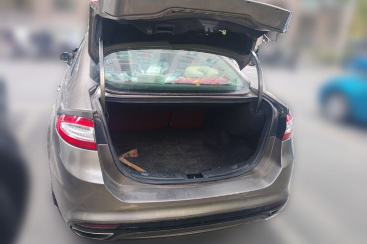 Used Ford Mondeo 2013 2.0L GTDi 200 Luxury Model Trunk