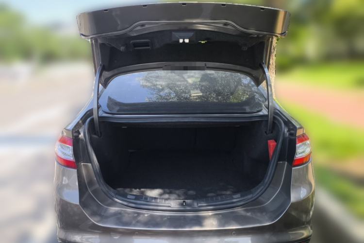 Used Ford Mondeo 2013 2.0L GTDi 200 Fashion Edition Trunk