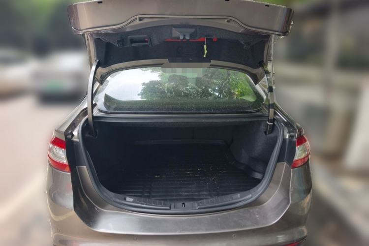 Used Ford Mondeo 2013 2.0L GTDi 200 Fashion Edition Trunk