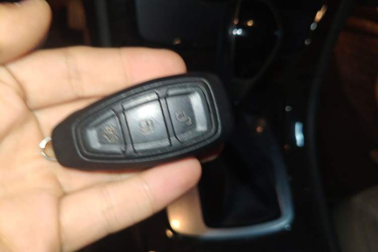 Used Ford Mondeo 2013 2.3L Luxury Model Vehicle Key