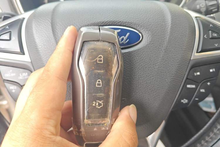 Used Ford Mondeo 2013 2.0L GTDi 200 Fashion Edition Vehicle Key