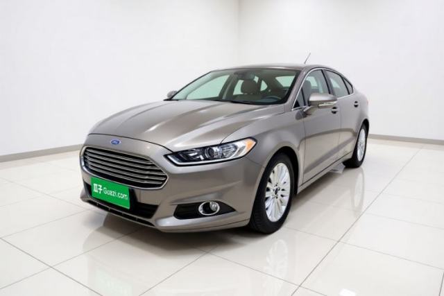 Ojetý Ford Mondeo 2013 2.0L GTDi 200 Fashion Edition