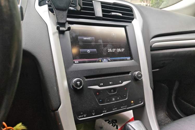 Used Ford Mondeo 2013 1.5L GTDi180 Fashion Edition Audio And AC Panel