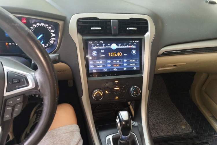 Used Ford Mondeo 2013 1.5L GTDi180 Comfort Model Audio And AC Panel