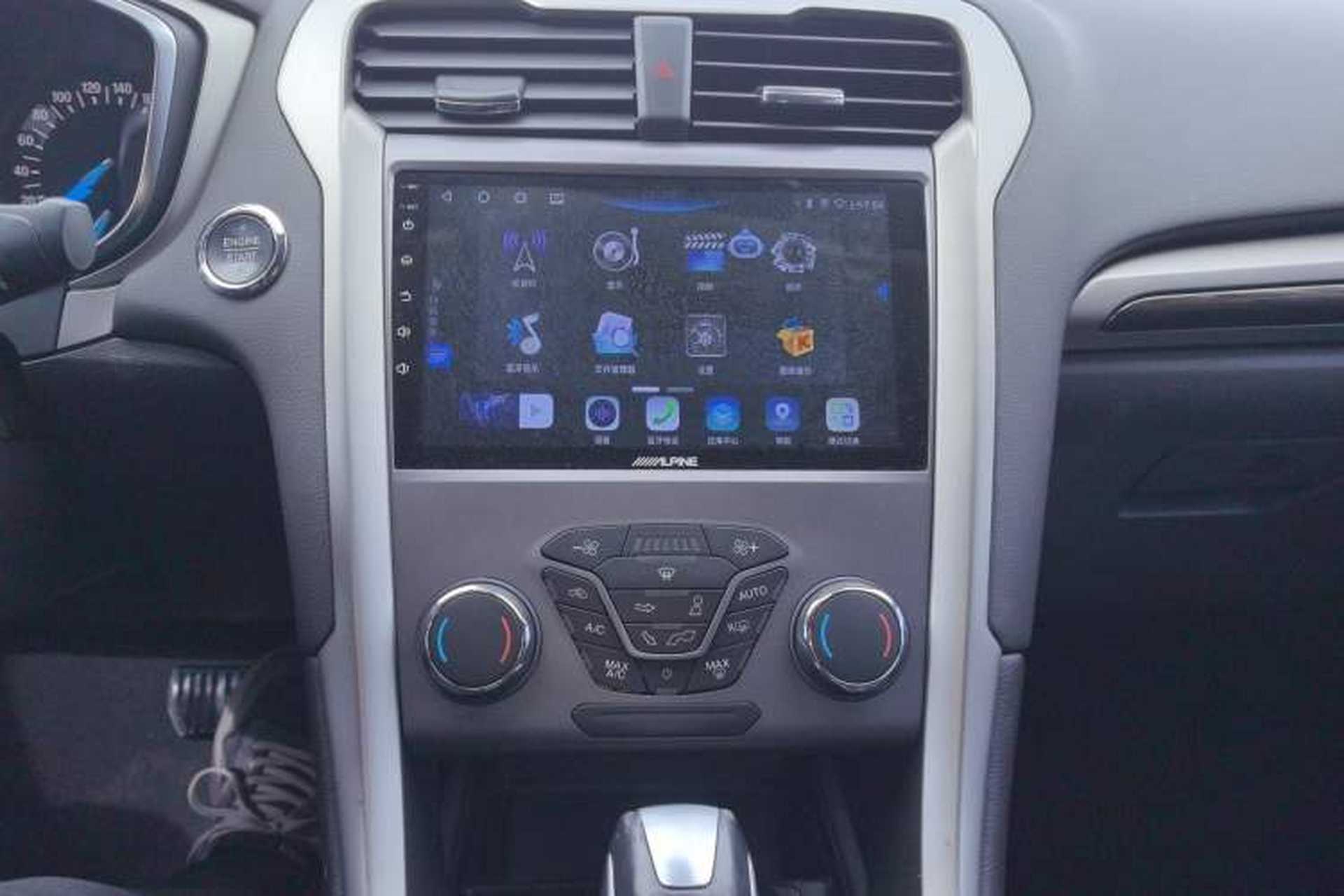 Used Ford Mondeo 2013 2.0L GTDi 200 Fashion Edition Audio And AC Panel