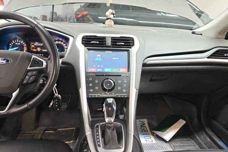 Used Ford Mondeo 2013 1.5L GTDi180 Fashion Edition Audio And AC Panel