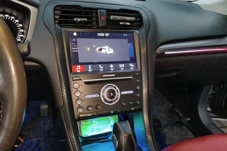 Used Ford Mondeo 2013 1.5L GTDi180 Fashion Edition Audio And AC Panel