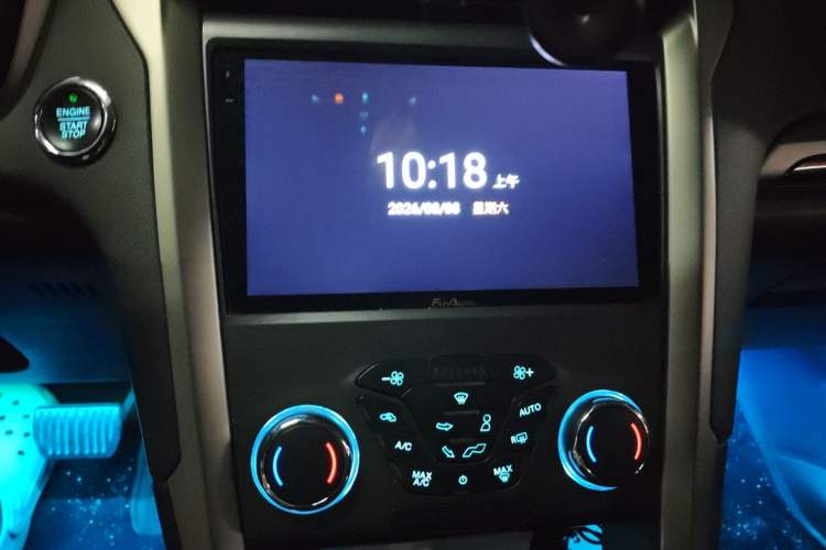 Used Ford Mondeo 2013 2.0L GTDi 200 Fashion Edition Audio And AC Panel