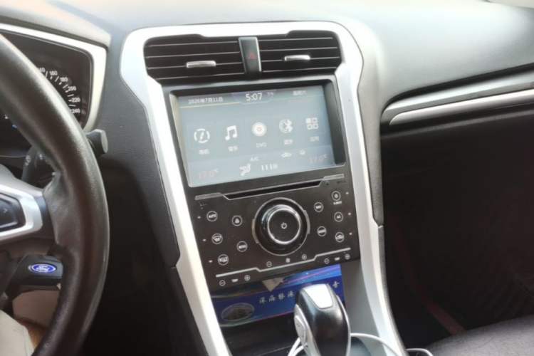 Used Ford Mondeo 2013 1.5L GTDi180 Fashion Edition Audio And AC Panel