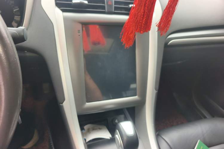Used Ford Mondeo 2013 1.5L GTDi180 Fashion Edition Audio And AC Panel
