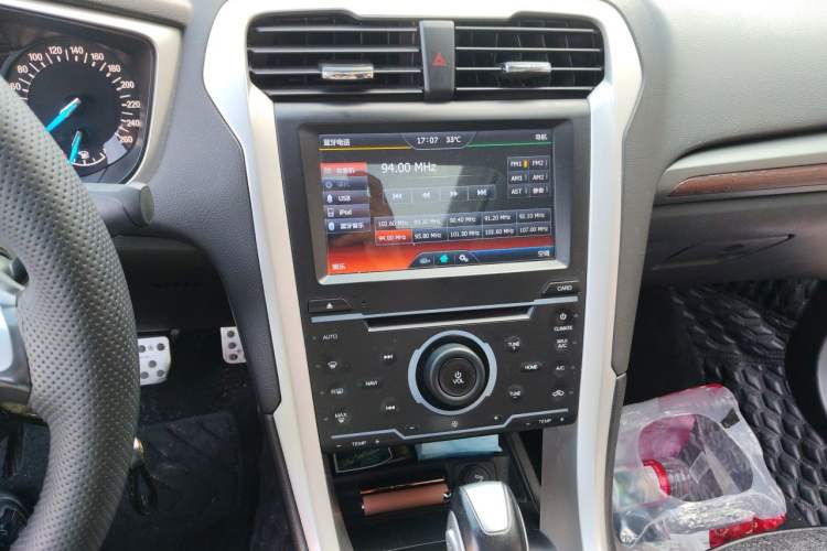 Used Ford Mondeo 2013 1.5L GTDi180 Fashion Edition Audio And AC Panel