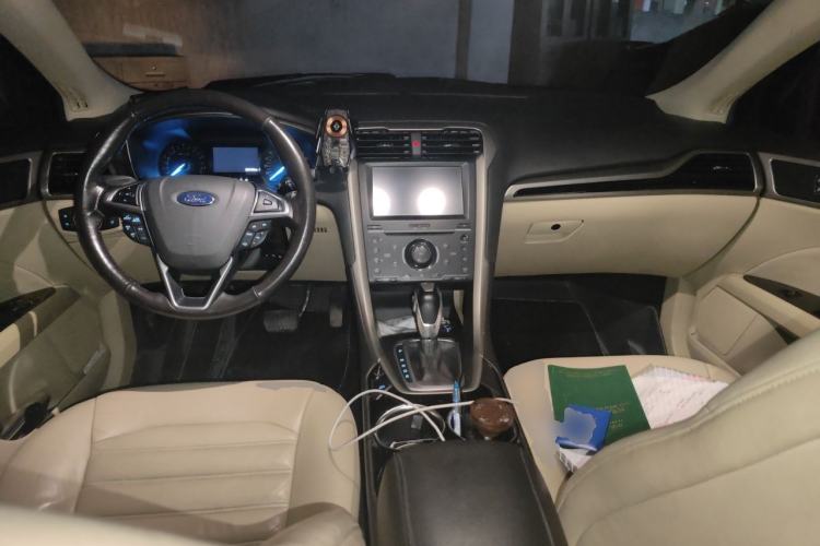 Used Ford Mondeo 2013 1.5L GTDi180 Fashion Edition Center Console