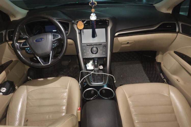 Used Ford Mondeo 2013 1.5L GTDi180 Fashion Edition Center Console