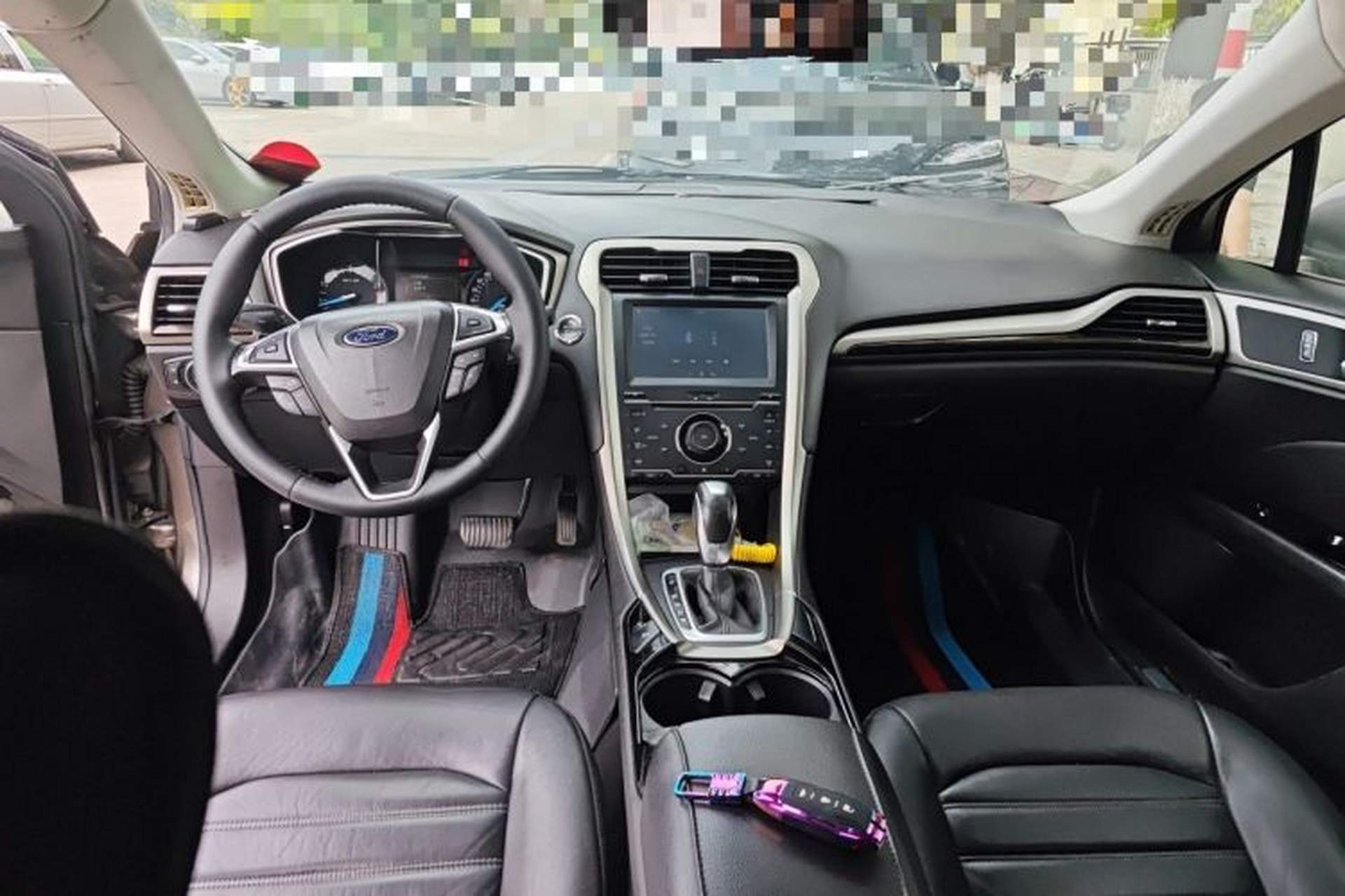 Used Ford Mondeo 2013 2.0L GTDi 200 Fashion Edition Center Console