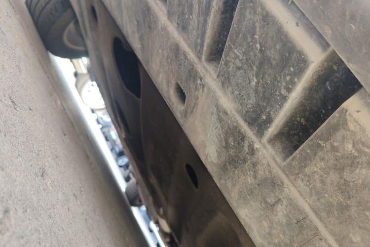 Used Ford Mondeo 2013 2.0L GTDi 200 Fashion Edition Chassis Front