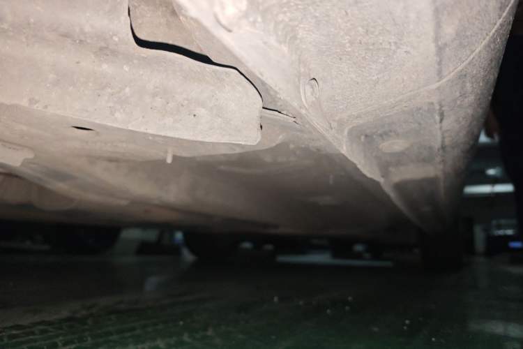 Used Ford Mondeo 2013 2.3L Fashion Edition Chassis Front Left