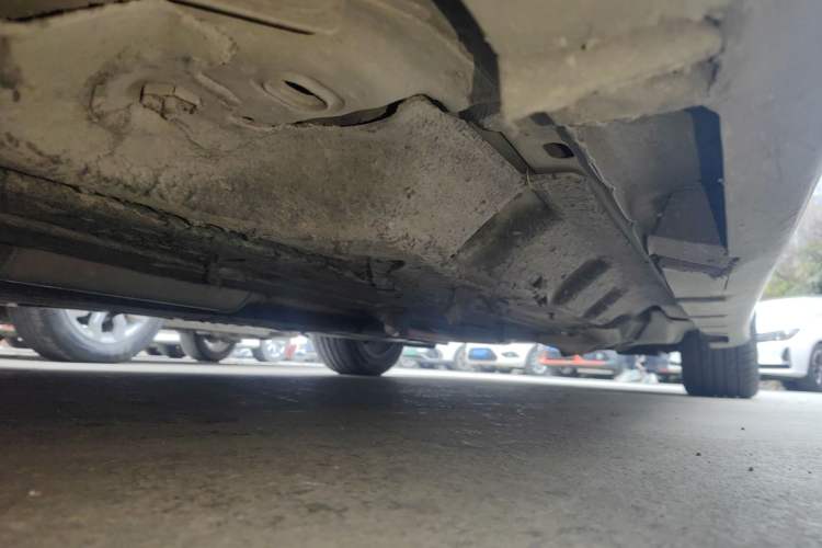 Used Ford Mondeo 2013 2.0L GTDi 200 Luxury Model Chassis Front Left