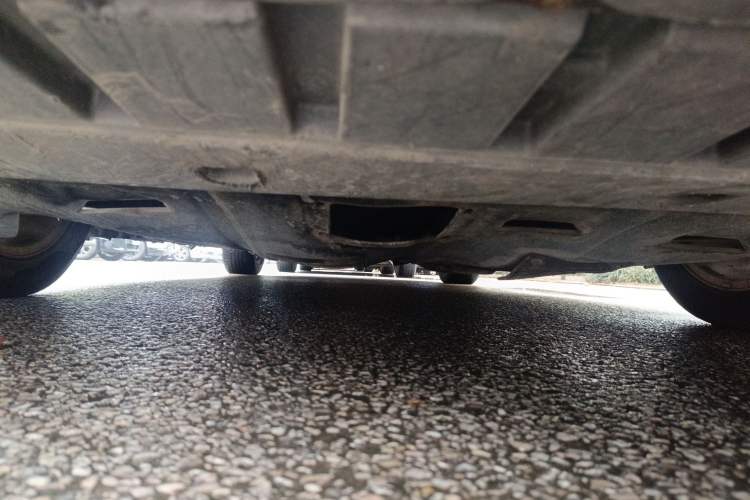 Used Ford Mondeo 2013 2.0L GTDi 200 Fashion Edition Chassis Front