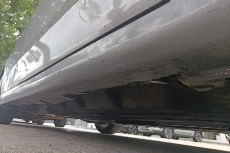 Used Ford Mondeo 2013 2.0L GTDi240 Ultimate Edition Chassis Front Right