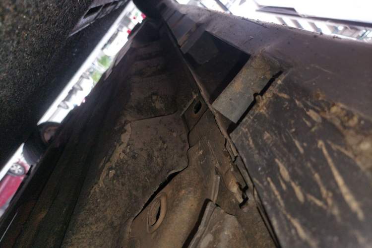 Used Ford Mondeo 2013 2.0L GTDi 200 Fashion Edition Chassis Front Right