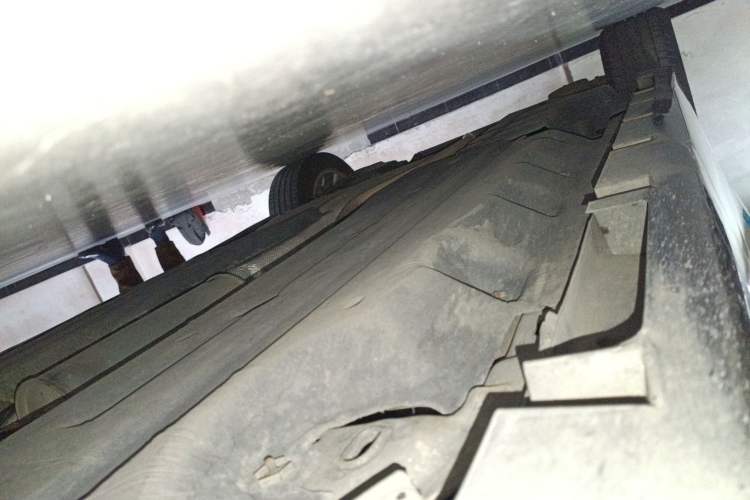 Used Ford Mondeo 2013 2.0L GTDi 200 Luxury Model Chassis Front Right