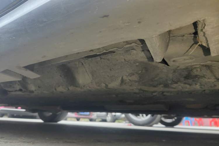 Used Ford Mondeo 2013 2.0L GTDi 200 Luxury Model Chassis Front Right