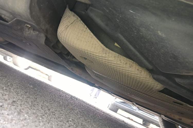 Used Ford Mondeo 2013 2.0L GTDi 200 Fashion Edition Chassis Rear Left