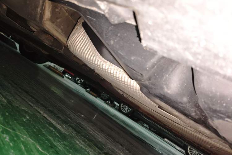Used Ford Mondeo 2013 2.0L GTDi 200 Fashion Edition Chassis Rear Left