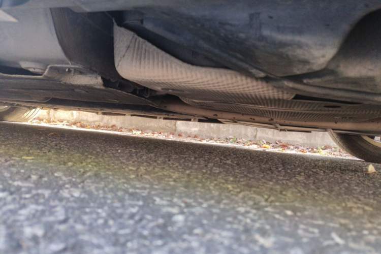 Used Ford Mondeo 2013 2.0L GTDi 200 Fashion Edition Chassis Rear Left