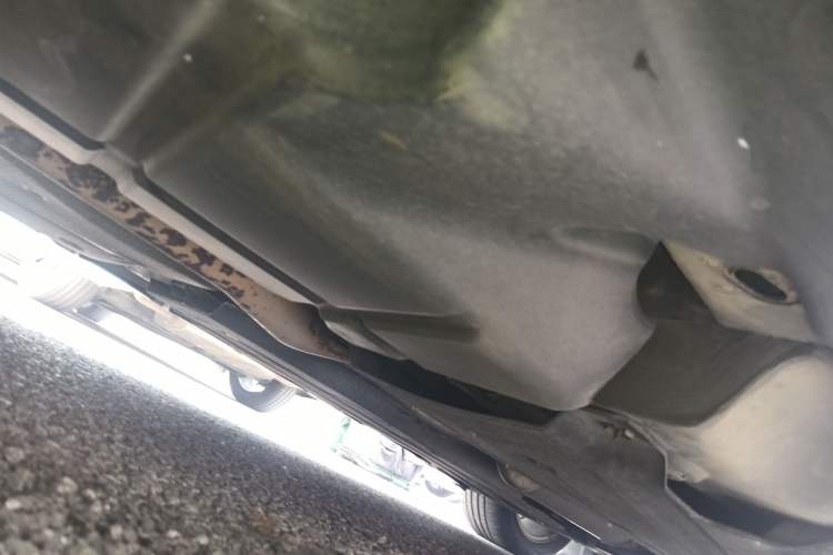 Used Ford Mondeo 2013 2.0L GTDi 200 Fashion Edition Chassis Rear Right